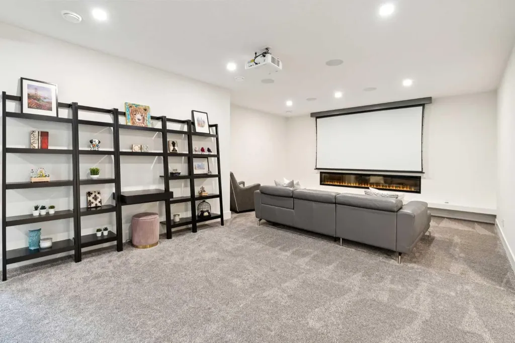 143 Aspen Summit Boulevard SW Calgary AB T3H 6B4