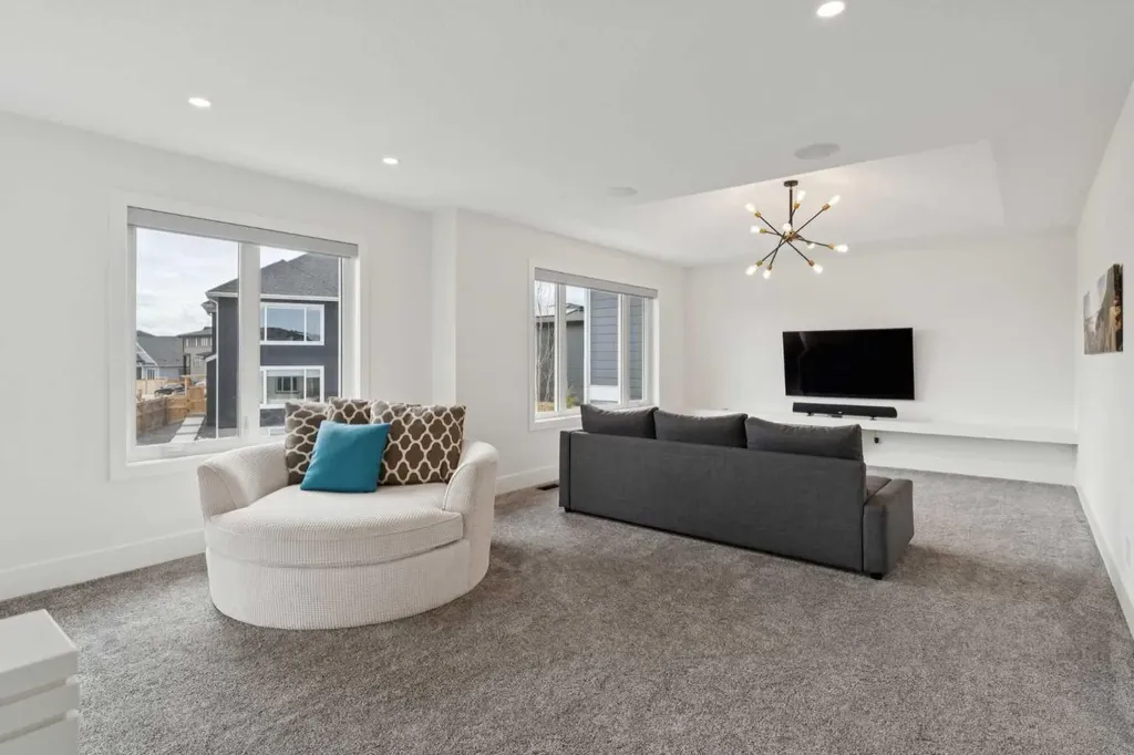 143 Aspen Summit Boulevard SW Calgary AB T3H 6B4