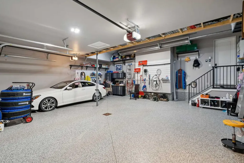 143 Aspen Summit Boulevard SW Calgary AB T3H 6B4