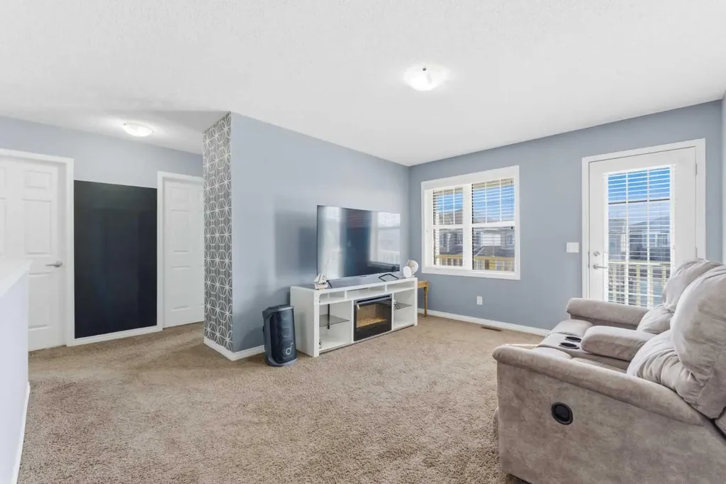 181 Windford Rise SW Airdrie AB T4B 3Z8