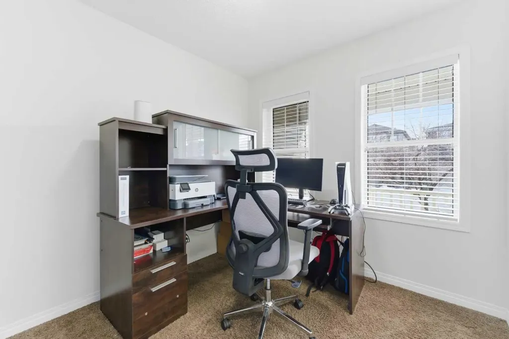 181 Windford Rise SW Airdrie AB T4B 3Z8