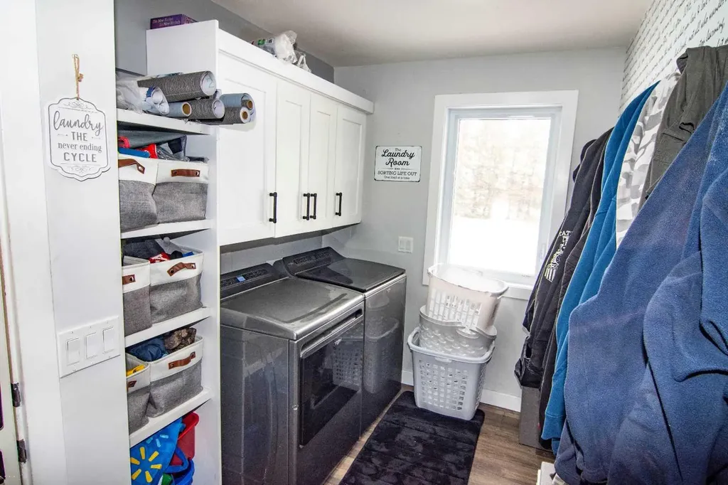 33233 Range Road 284 Rural Mountain View County AB T4H 1P2