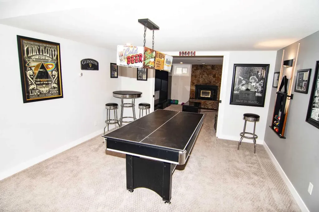 33233 Range Road 284 Rural Mountain View County AB T4H 1P2