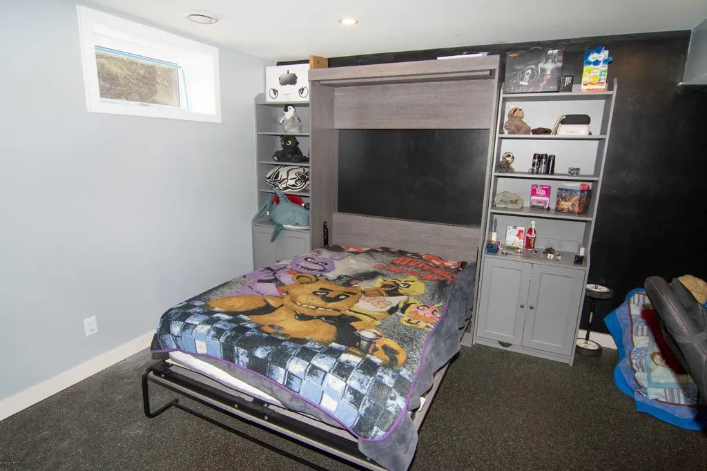 33233 Range Road 284 Rural Mountain View County AB T4H 1P2