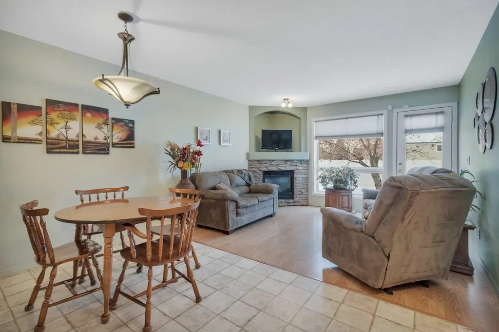 6 Jenkins Drive Red Deer AB T4P 3X1