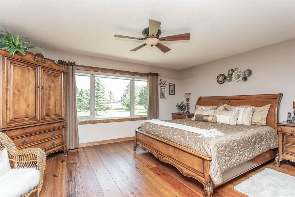 38212 Range Road 252 Rural Lacombe County AB T4L 2N2