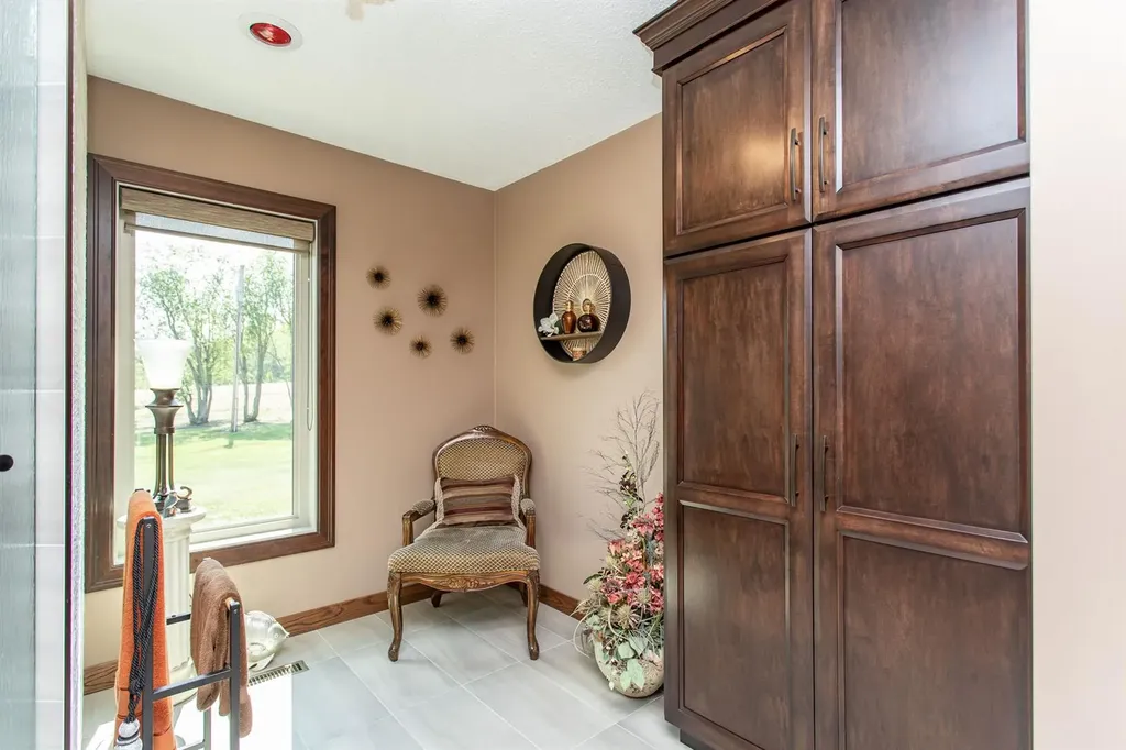 38212 Range Road 252 Rural Lacombe County AB T4L 2N2