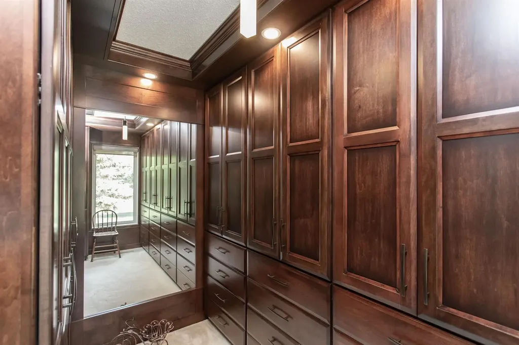 38212 Range Road 252 Rural Lacombe County AB T4L 2N2