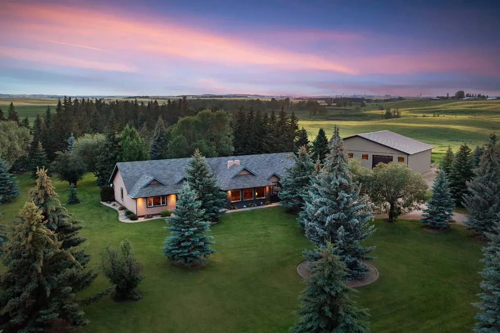 38212 Range Road 252 Rural Lacombe County AB T4L 2N2