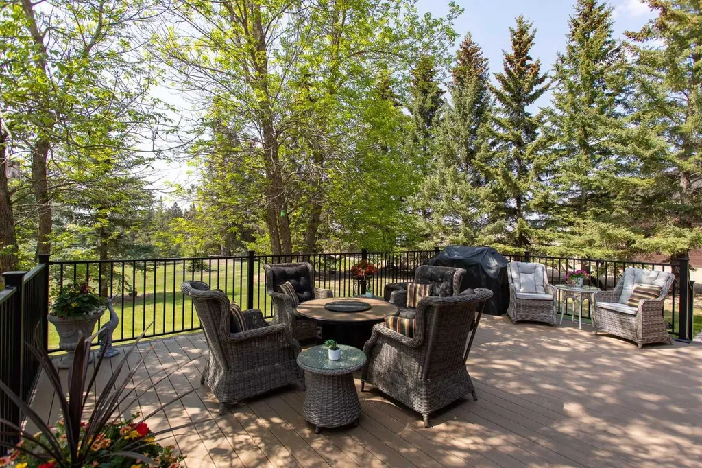 38212 Range Road 252 Rural Lacombe County AB T4L 2N2