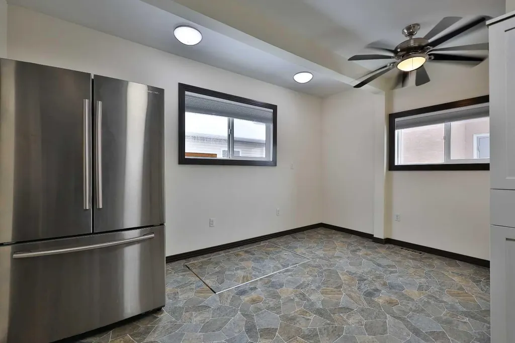 1817 1a Avenue N Lethbridge AB T1H 0A9