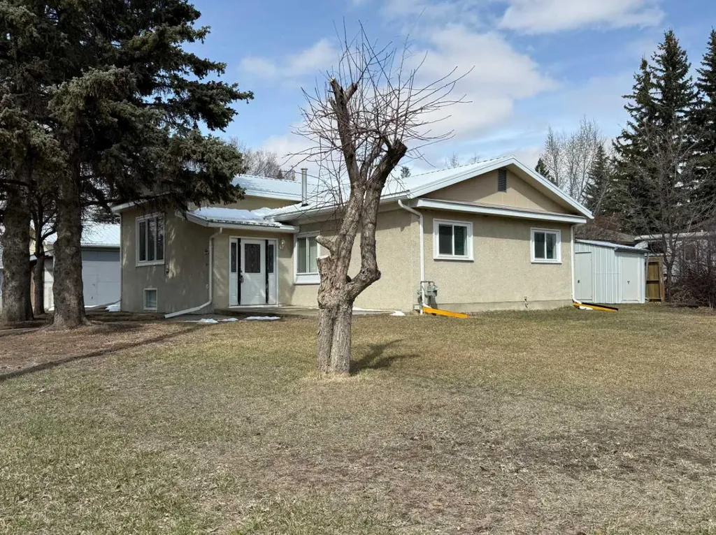 104 7 Avenue N Vulcan AB T0L 2B0