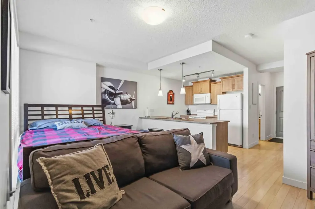 204 Sparrow Hawk Drive Fort Mcmurray AB T9K 0P1