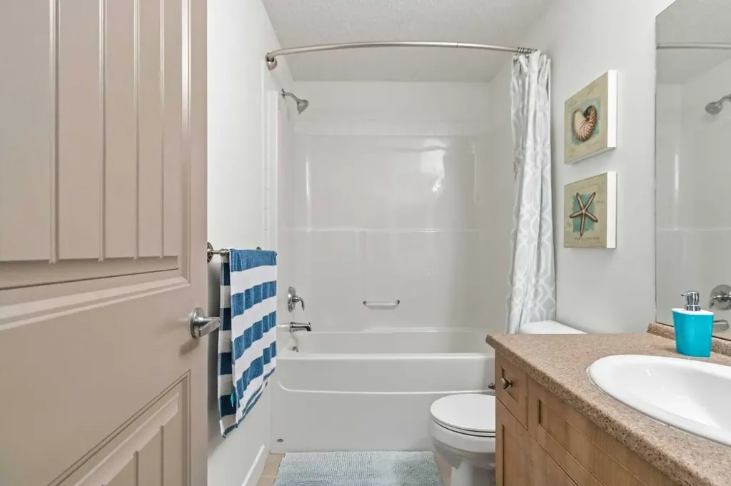 204 Sparrow Hawk Drive Fort Mcmurray AB T9K 0P1