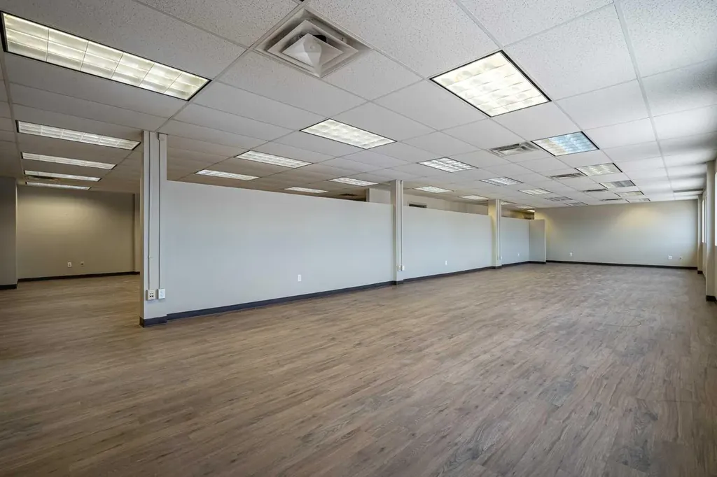 4604 62 Avenue Lloydminster AB T9V 2G2
