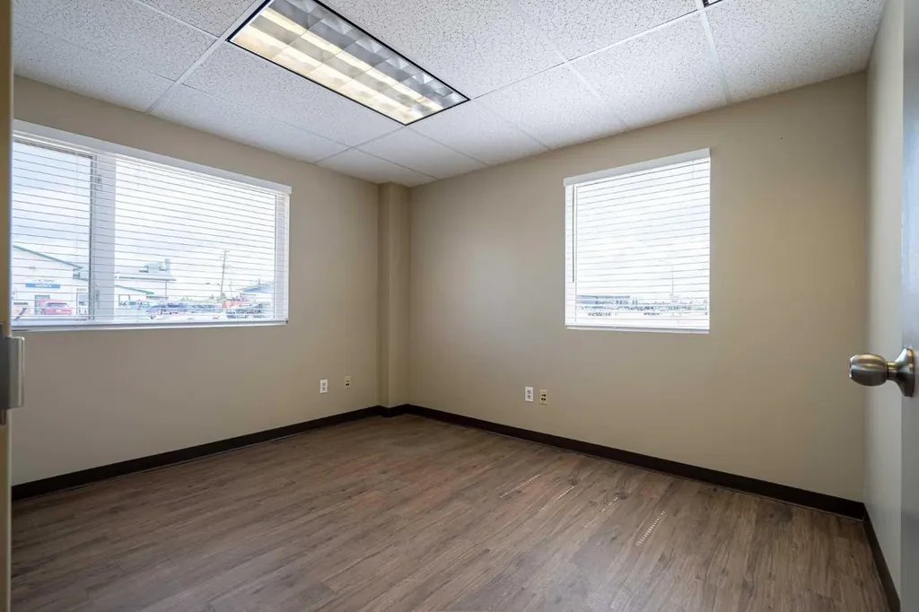 4604 62 Avenue Lloydminster AB T9V 2G2