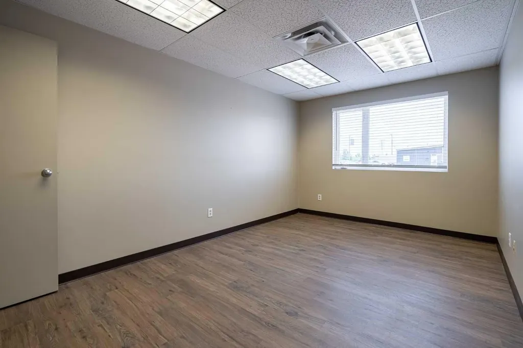 4604 62 Avenue Lloydminster AB T9V 2G2