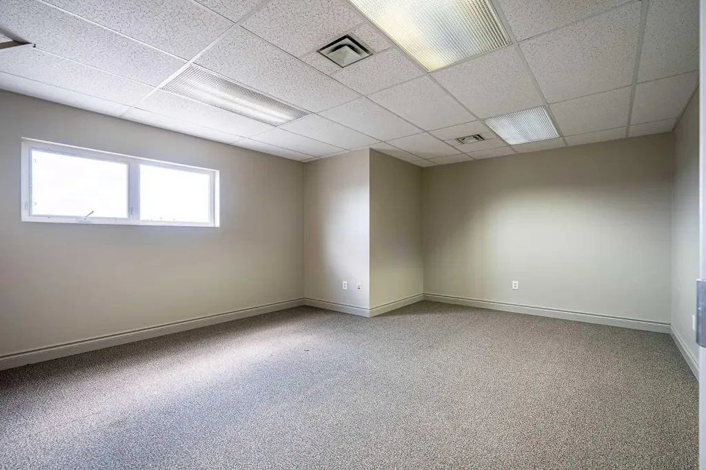 4604 62 Avenue Lloydminster AB T9V 2G2