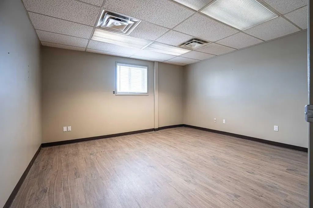 4604 62 Avenue Lloydminster AB T9V 2G2