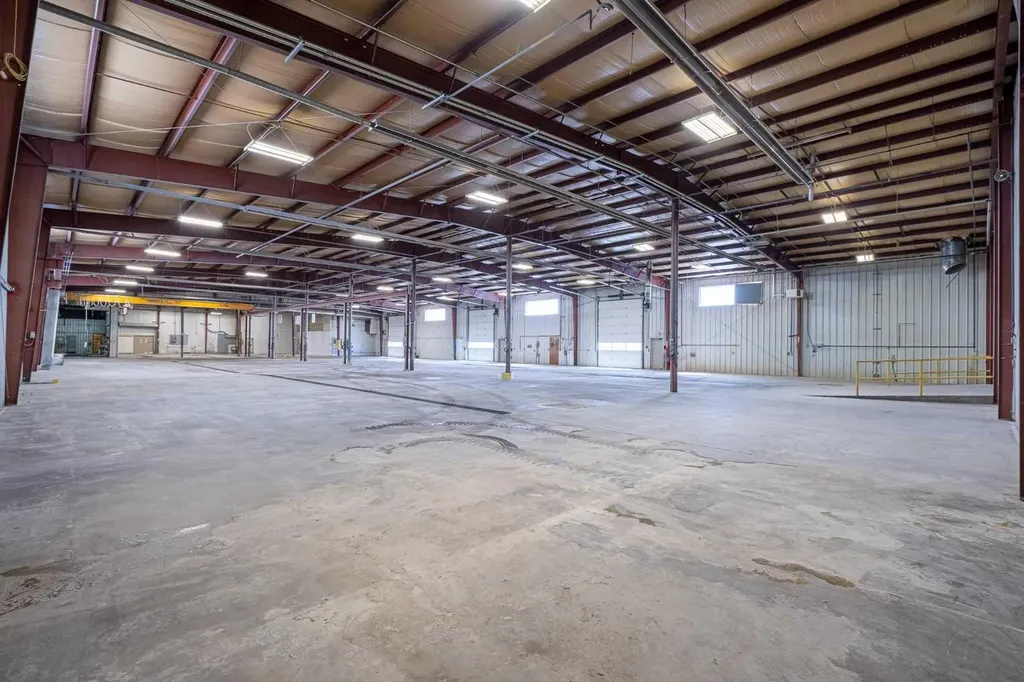 4604 62 Avenue Lloydminster AB T9V 2G2