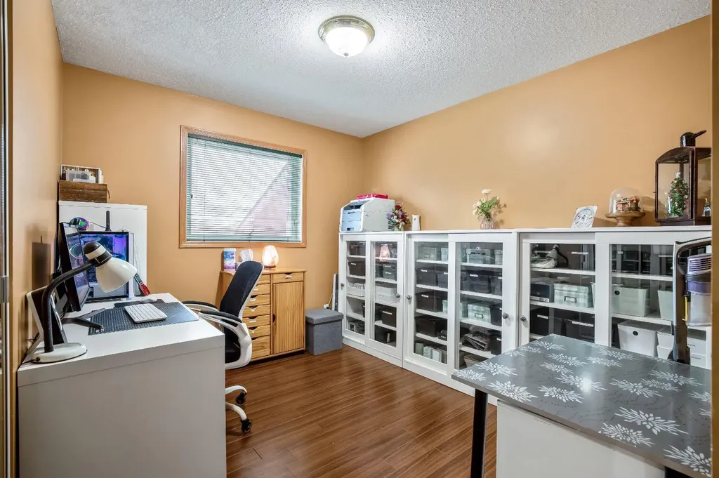 10 Madison Court Strathmore AB T1P1M5