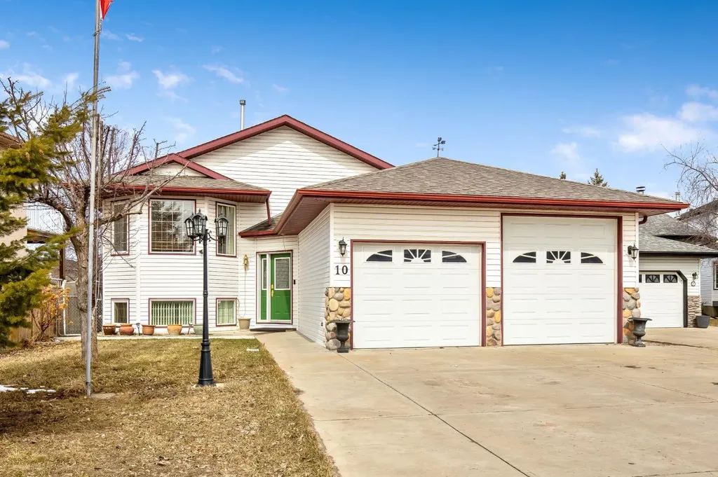 10 Madison Court Strathmore AB T1P1M5