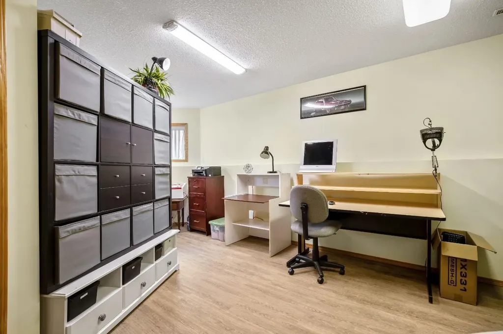 10 Madison Court Strathmore AB T1P1M5