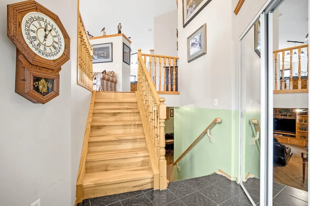 10 Madison Court Strathmore AB T1P1M5