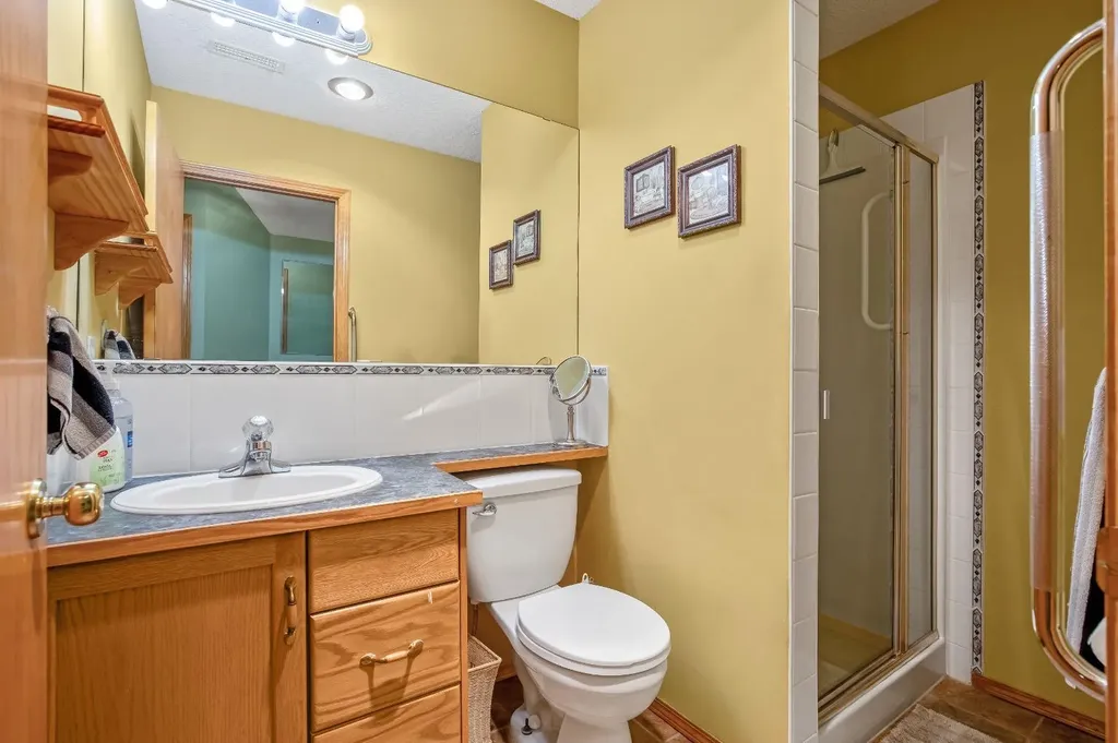 10 Madison Court Strathmore AB T1P1M5