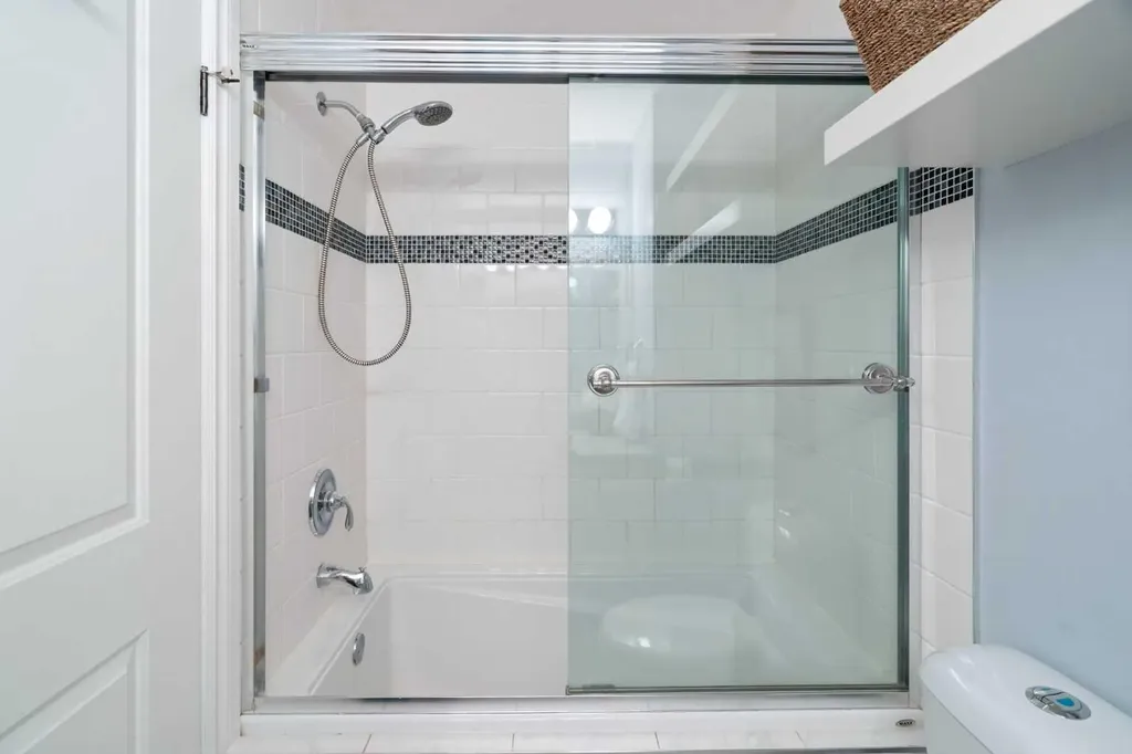 6915 Ranchview Drive NW Calgary AB T3G 1R8