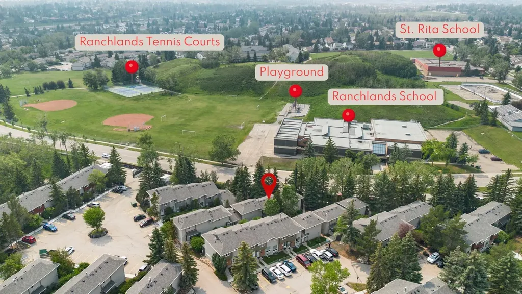 6915 Ranchview Drive NW Calgary AB T3G 1R8