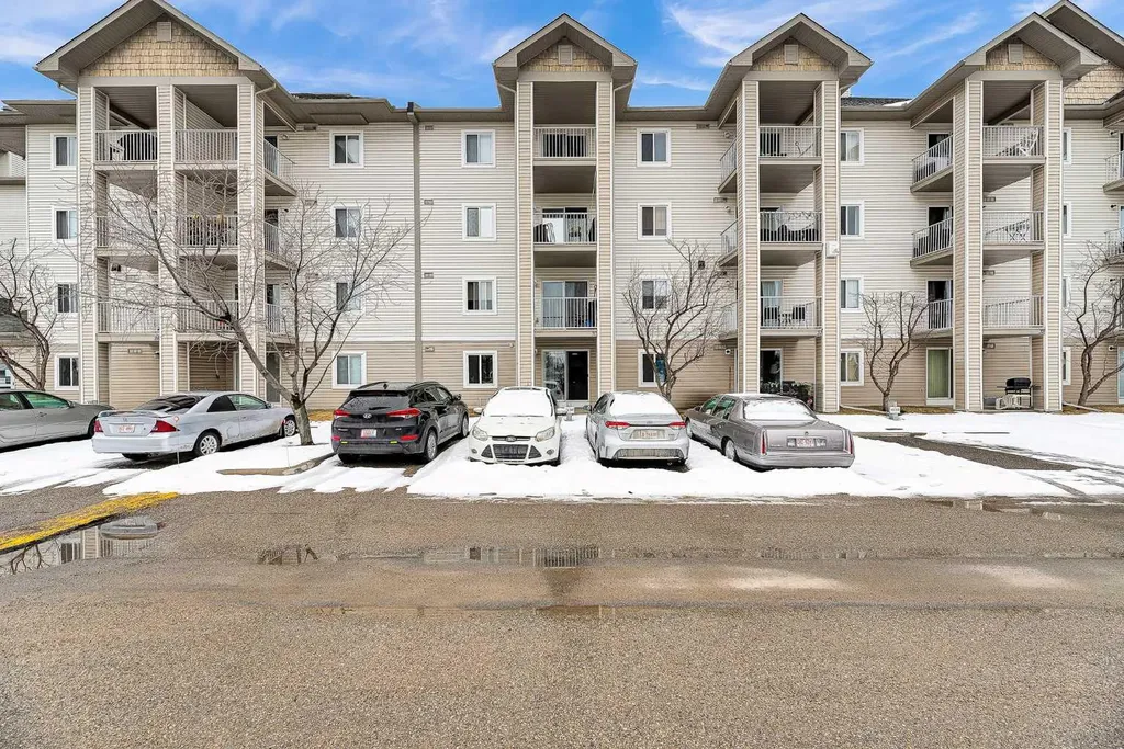 1717 60 Street SE Calgary AB T2A 7Y7