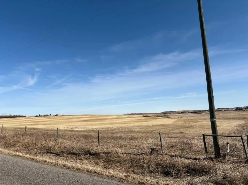 64 Street W Rural Foothills County AB T0L0X0