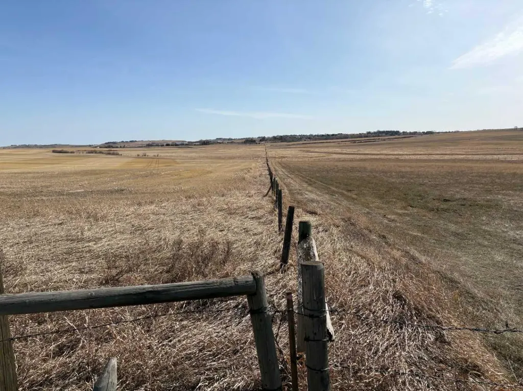 64 Street W Rural Foothills County AB T0L0X0