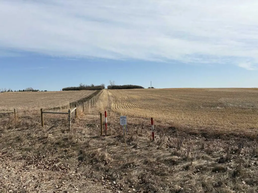 64 Street W Rural Foothills County AB T0L0X0