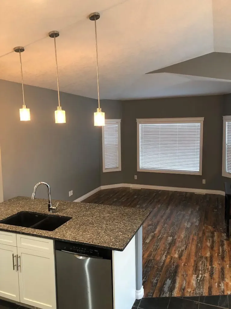 8453 102 Avenue Grande Prairie AB T8X 0N7
