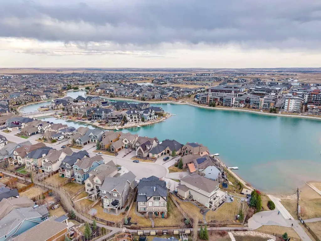 151 Mahogany Bay SE Calgary AB T3M 0Y2