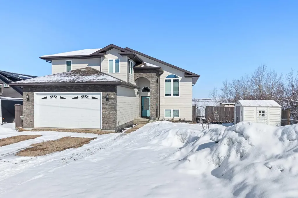 102 Hill Avenue Greenstreet SK S0M 0W0