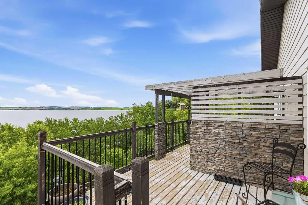 102 Hill Avenue Greenstreet SK S0M 0W0