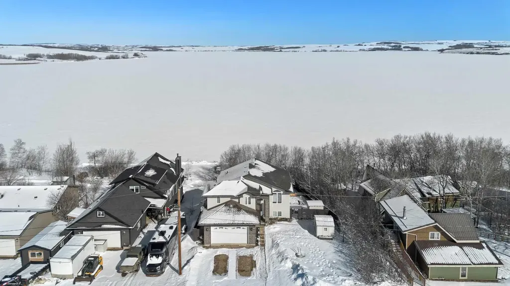 102 Hill Avenue Greenstreet SK S0M 0W0