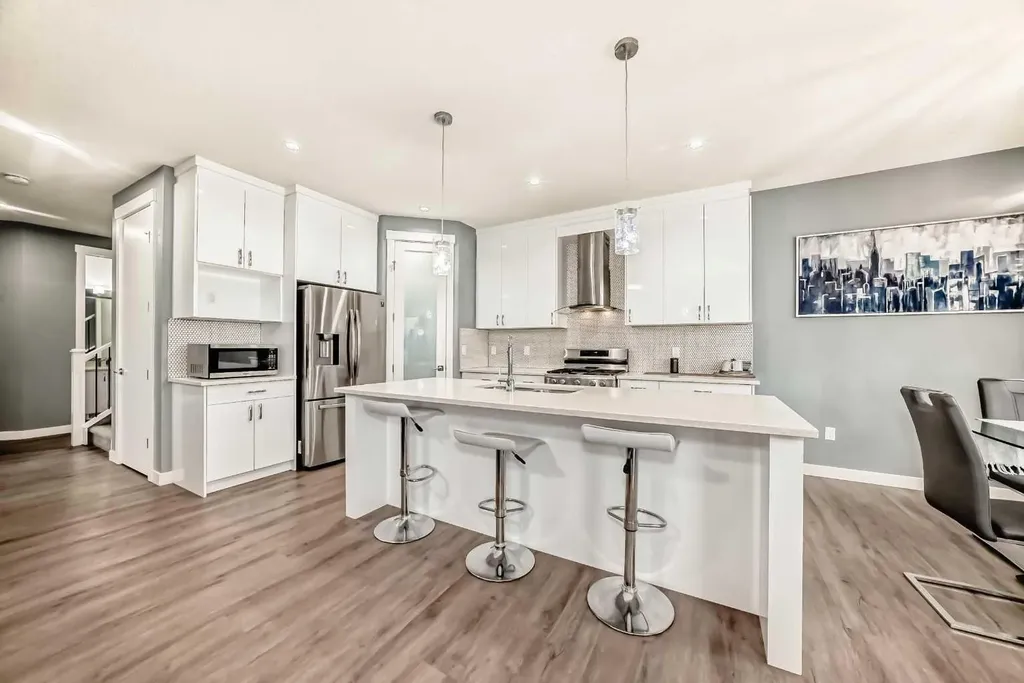 753 Edgefield Crescent Strathmore AB T1P 1H5