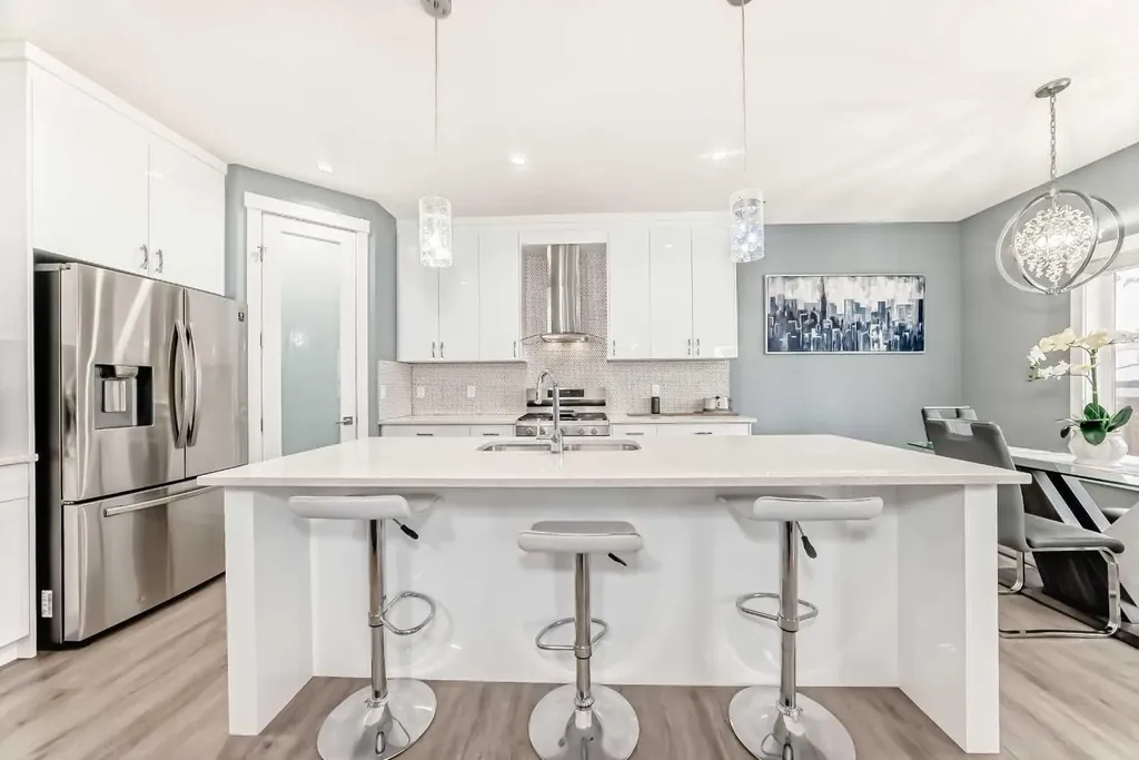753 Edgefield Crescent Strathmore AB T1P 1H5