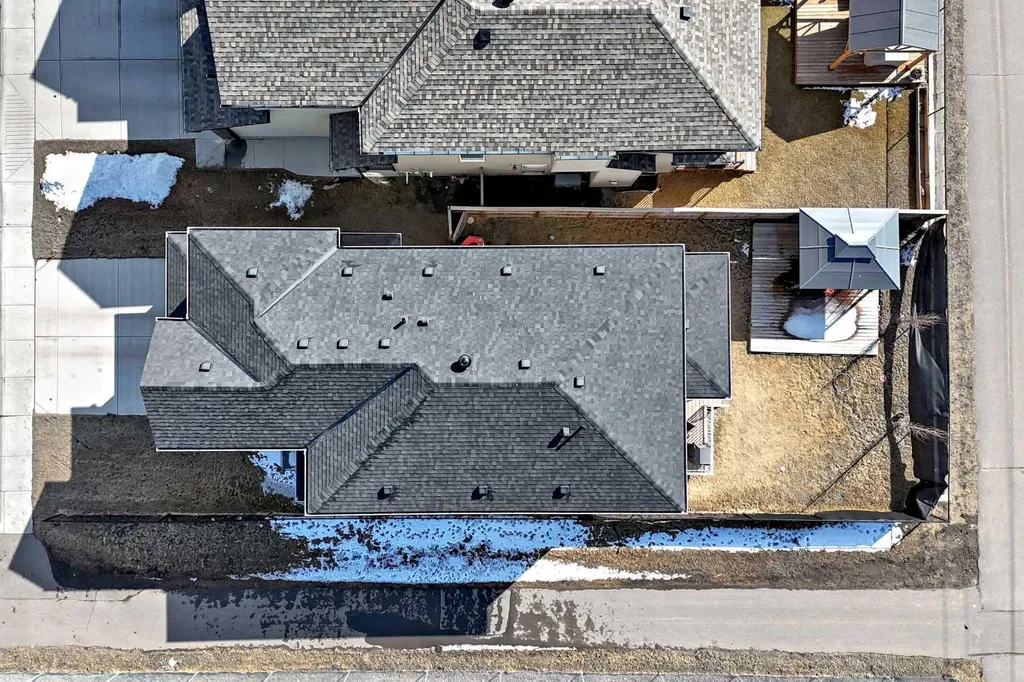 753 Edgefield Crescent Strathmore AB T1P 1H5