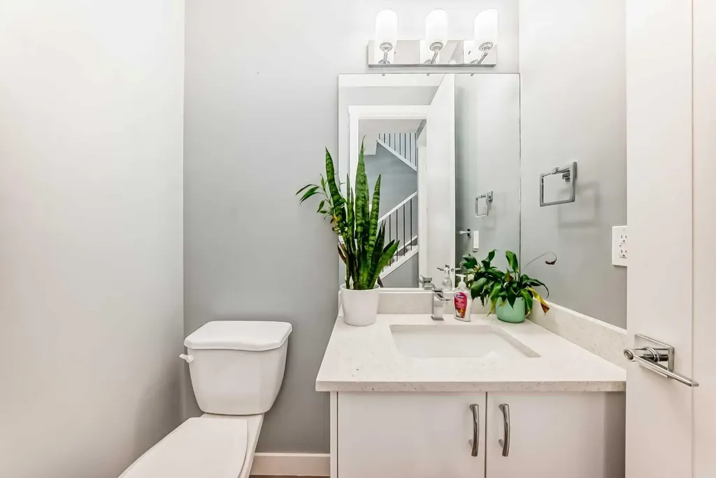 753 Edgefield Crescent Strathmore AB T1P 1H5
