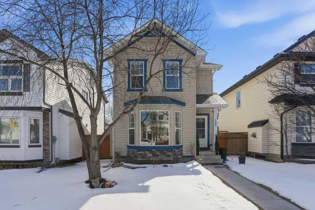 155 Tarington Green NE Calgary AB T3J 3X3
