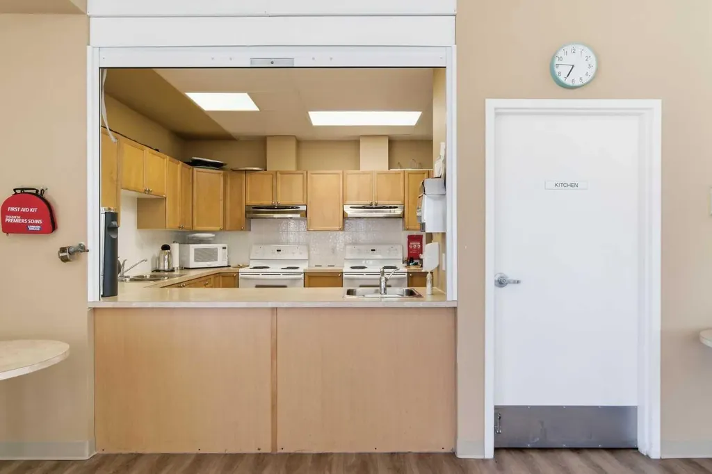 928 Arbour Lake Road NW Calgary AB T3G 5T2
