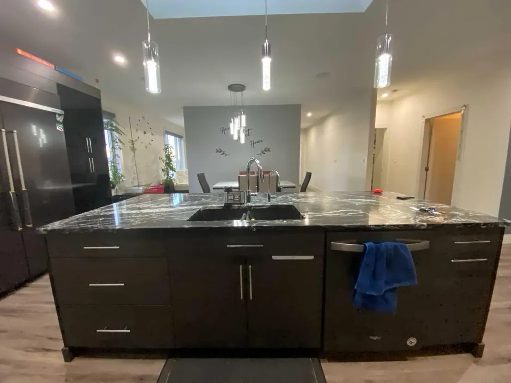 5402 43 Street Taber AB T1G0E2
