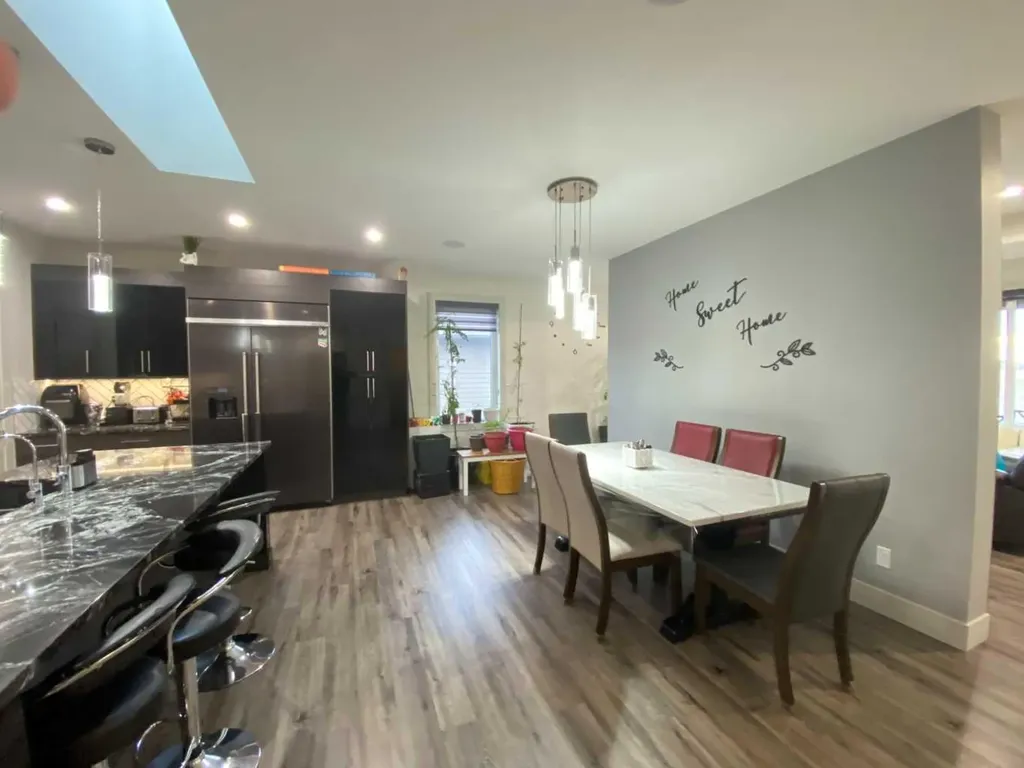 5402 43 Street Taber AB T1G0E2