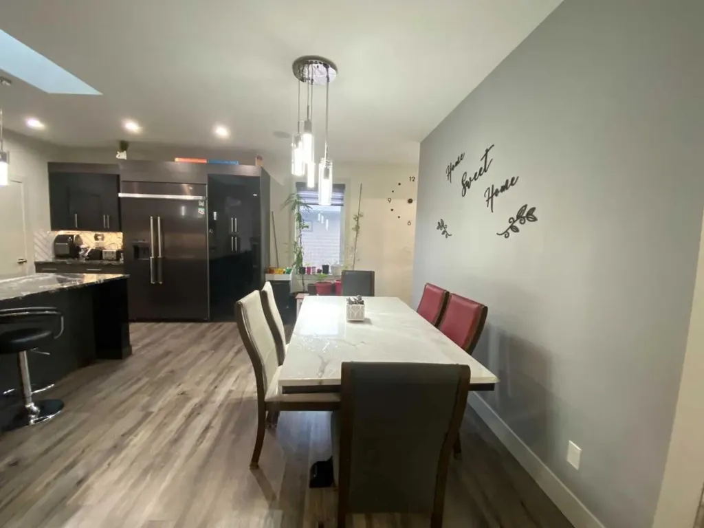 5402 43 Street Taber AB T1G0E2