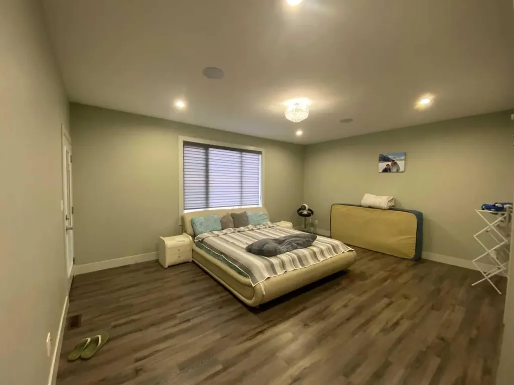 5402 43 Street Taber AB T1G0E2